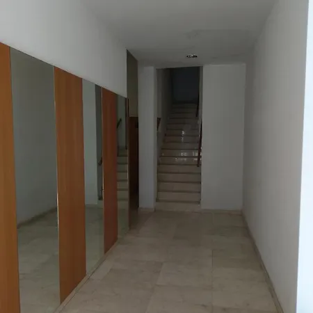 Luxury Accommodation, Next To & Train Station * Calella